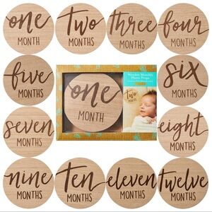 Baby Wooden Monthly Milestone Marker Discs Photo Props - Classic Cursive Script